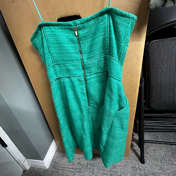 Green tweed strapless dress - Picture 3 of 3